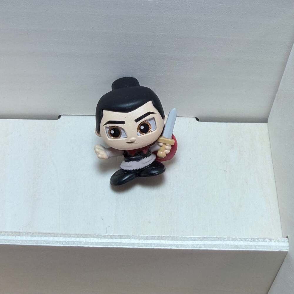 Disney Doorables Series 9 Li Shang Figure